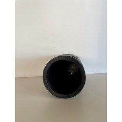 Vase en céramique raku noir