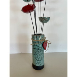 Bel ensemble vase et fleurs bleu turquoise en céramique raku
