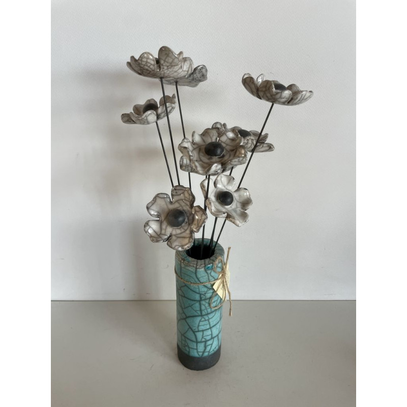 Décoration Originale avec ses petites fleurs en céramique Raku