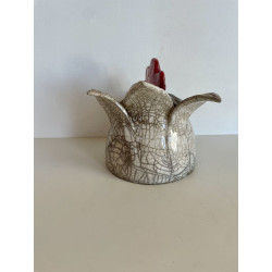 Trop mignonne cette boîte "Poule" en céramique raku, j'adore !