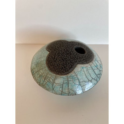 Artisanat d'art français pour cette boîte élégante boite ronde raku