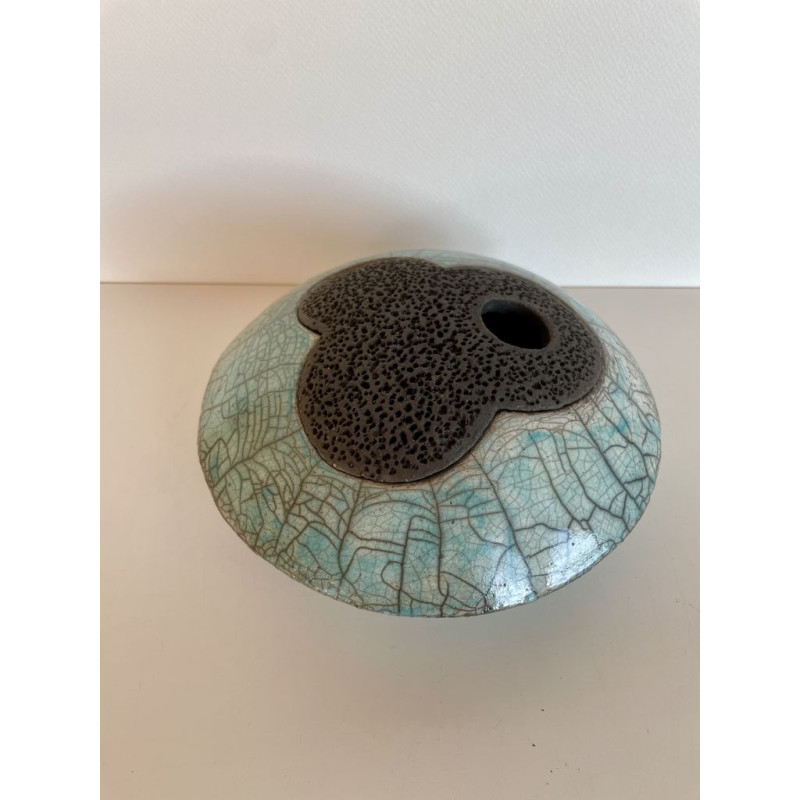 Artisanat d'art français pour cette boîte élégante boite ronde raku