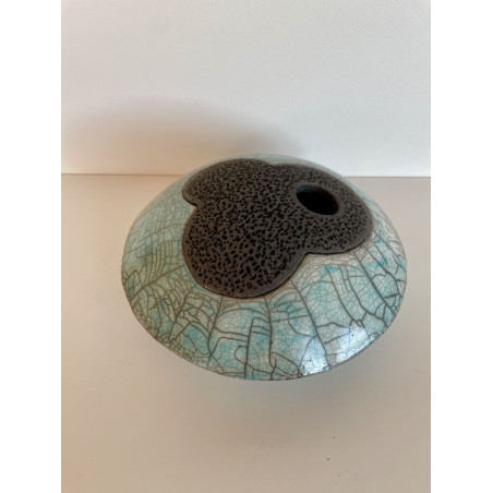 Artisanat d'art français pour cette boîte élégante boite ronde raku