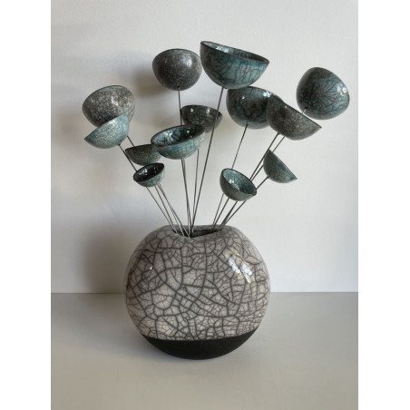 Création artisanale pour cet ensemble florale très contemporain
