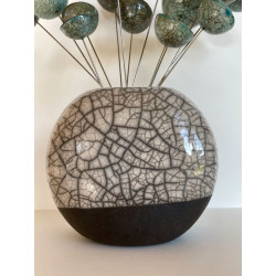 Création artisanale pour cet ensemble florale très contemporain