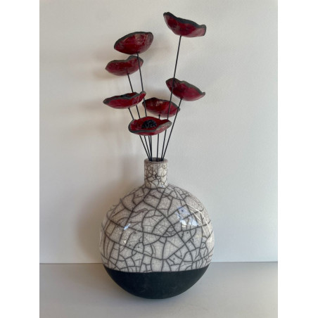Pièce décorative très design en céramique raku.